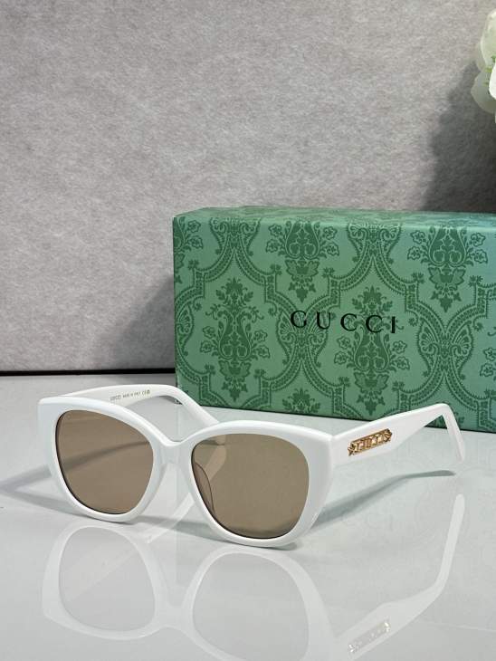 Picture of Gucci Sunglasses _SKUfw80915236fw